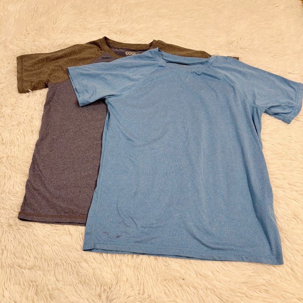 32 Degrees set of 2 boy's‎ Blue Short Sleeve Tees